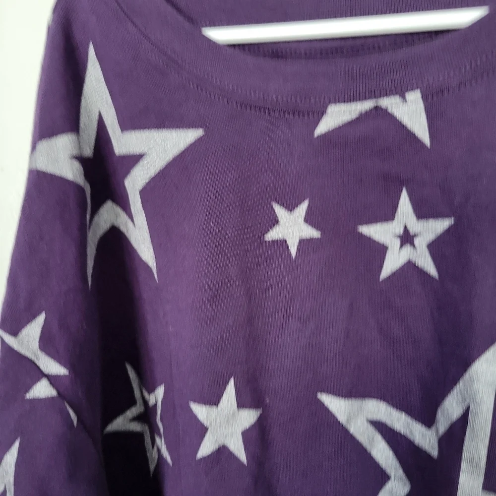 Converse NWOT Girls Large 12/13 Purple Short Sleeve Shirt Oversized Silver Stars